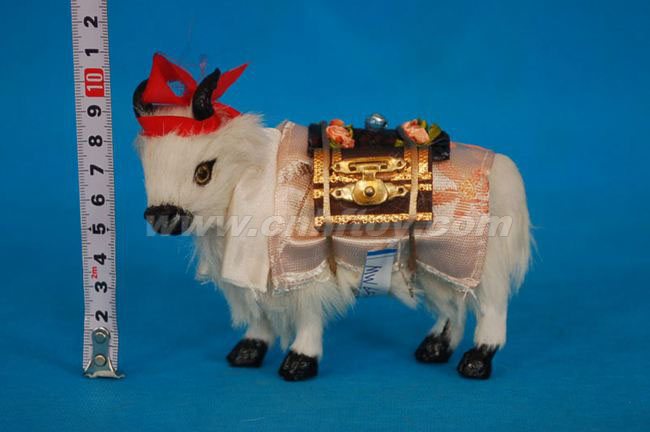 皮毛玩(wán)具牛：N154義烏楚傑工藝品有限公司