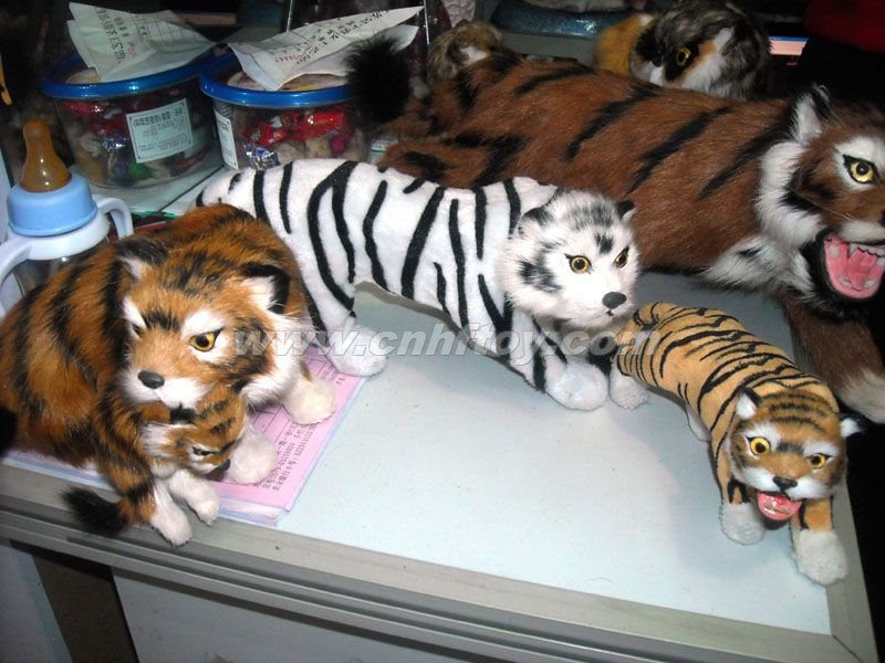 展廳一(yī)角：05義烏楚傑工藝品有限公司