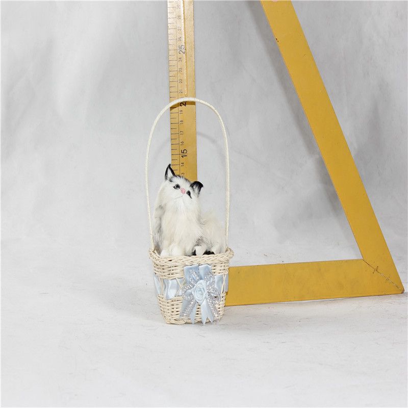 皮毛玩(wán)具：真皮毛仿真動物(wù)可(kě)愛(ài)小(xiǎo)貓純手工(gōng)制(zhì)作(zuò)都(dōu)送籃子(zǐ)藝品擺件(jiàn)創意包郵義烏楚傑工藝品有限公司